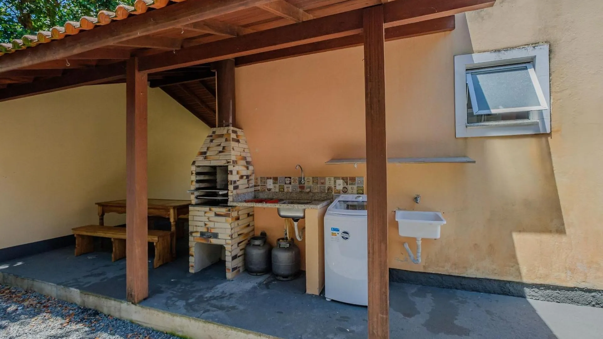 Casa 2 Quartos Com Churrasqueira Perto Da Praia Florianópolis 0*,