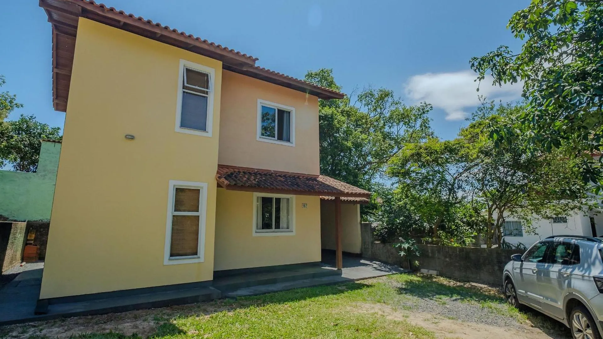 Casa 2 Quartos Com Churrasqueira Perto Da Praia Florianópolis